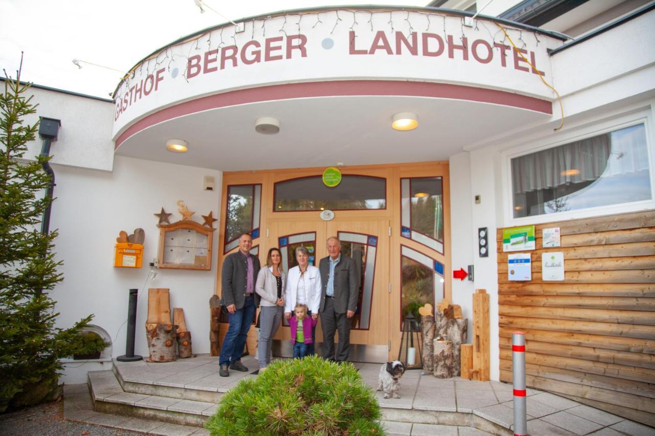 Familienhotel Berger Sankt Jakob im Walde Exteriör bild